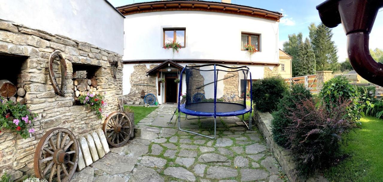 Apartmany Tones Hanušovice Εξωτερικό φωτογραφία